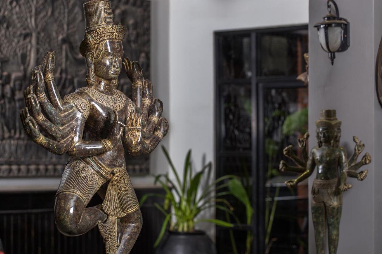 The Grand Cyclo Boutique Suite & Spa Siem Reap Bagian luar foto